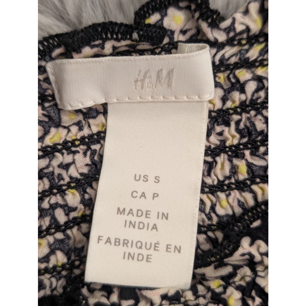 Women's H&M Floral Smocked Crop Top in Black, yellow, and White, Size S - Picture 8 of 9
